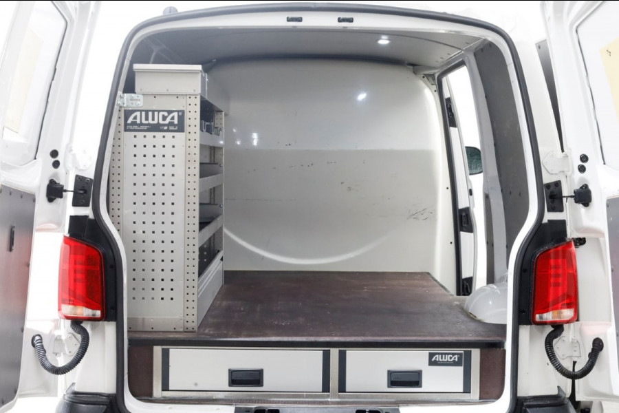 Volkswagen Transporter T6.1 2.0 TDI 110pk L1H1 Comfortline Navi/Camera/Inrichting 04-2020