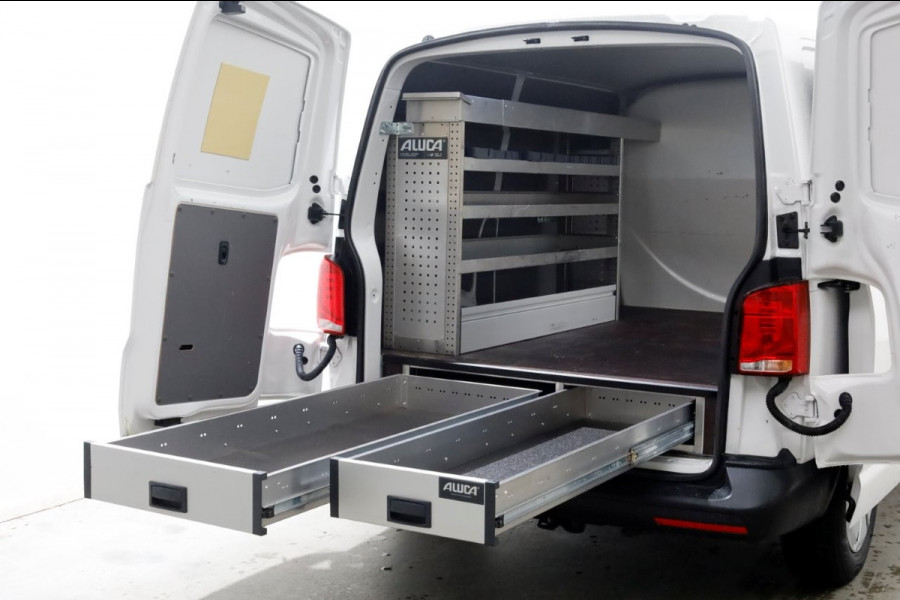 Volkswagen Transporter T6.1 2.0 TDI 110pk L1H1 Comfortline Navi/Camera/Inrichting 04-2020