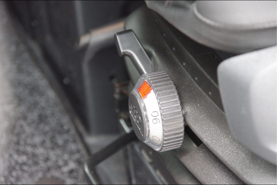 Mercedes-Benz Sprinter 519 3.0 CDI V6 L2H1 N1, AUT. LED, LEDER, DUBBELLUCHT, STOELVERWARMING, ELEKTR. SCHUIFDEUR, MBUX 10'', CAMERA, NAVI, CRUISE, CLIM