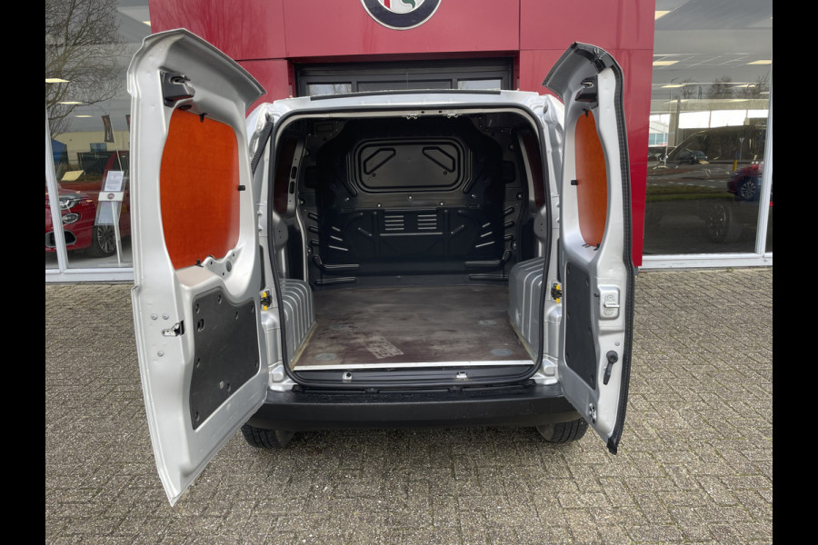 Fiat Fiorino 1.3 MJ Basis | Navigatie | Airco |