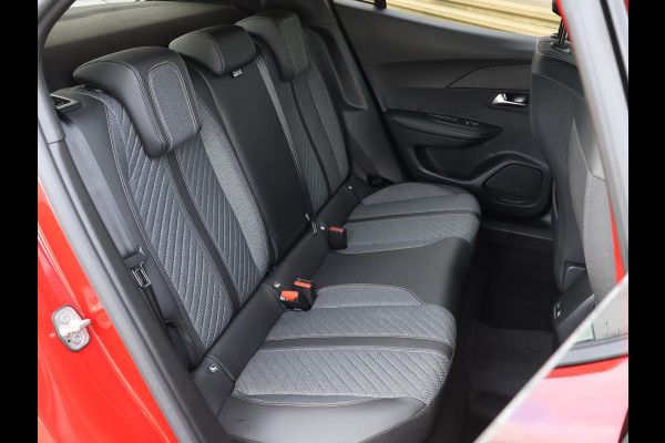 Peugeot 2008 1.2 HYBRID 145 PK ALLURE AUT. + ADAPTIVE CRUISE | CARPLAY | DIGITALE COCKPIT | CAMERA