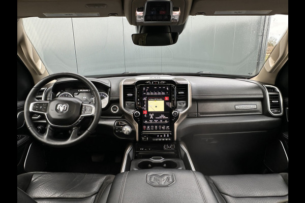 Dodge Ram 1500 5.7 V8 LARAMIE / LPG / TREKHAAK 3.5T / ADAPTIVE CRUISE / CAMERA / PANO / 12 INCH SCREEN / DELMONICO RED