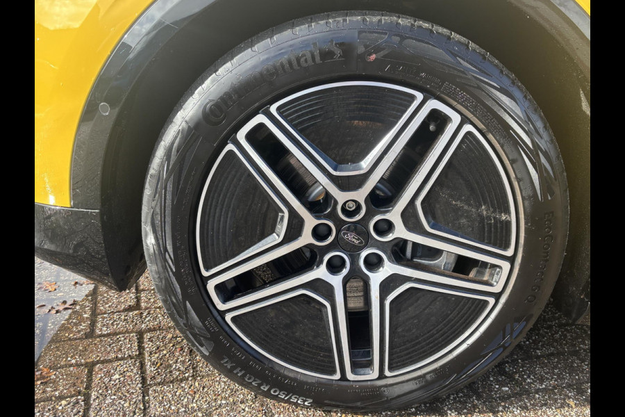 Ford Capri Premium Extended Range RWD 77 kWh | 286 pk | Driver Assistance Pack | Panoramadak | Grote Accu | Dealer onderhouden