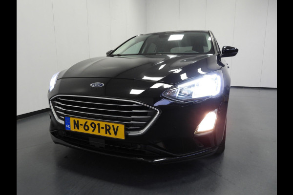 Ford Focus 1.0 EcoBoost Titanium X Business NAVI/CAMERA/LED/VIRTUAL/16"LMV!