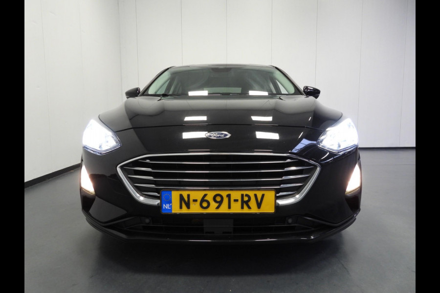 Ford Focus 1.0 EcoBoost Titanium X Business NAVI/CAMERA/LED/VIRTUAL/16"LMV!