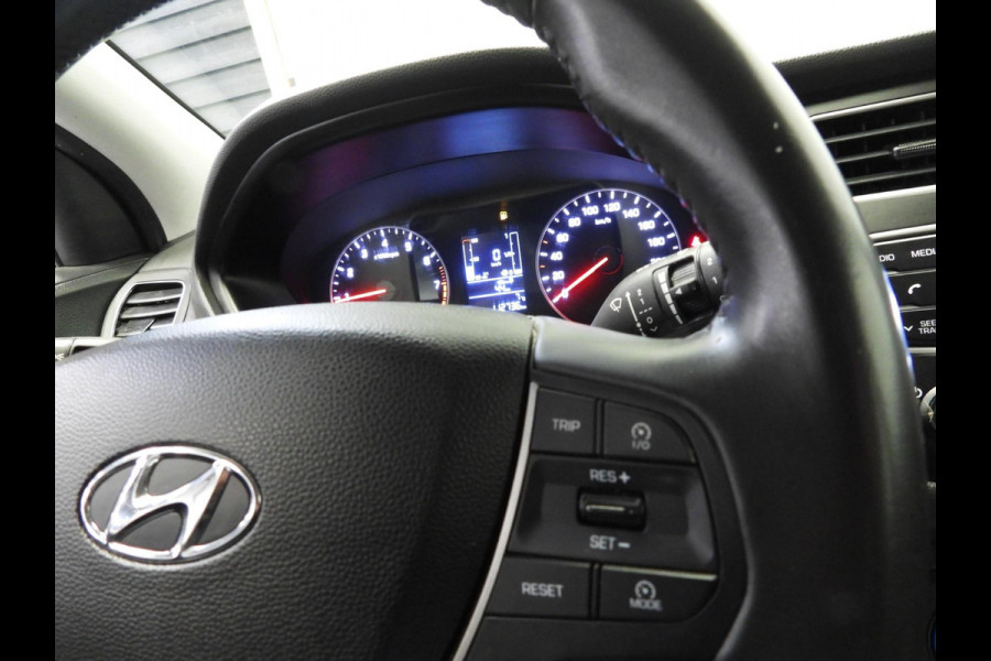 Hyundai i20 1.0 T-GDI 100PK i-Motion AIRCO/BLUETOOTH!