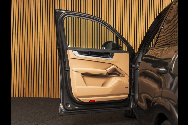 Porsche Cayenne 3.0 E-Hybrid NIEUW MODEL-21"-PANO-BOSE-SPORTCHRONO