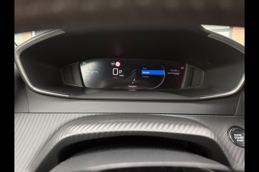 Peugeot 2008 Allure 145pk Aut.Navi 360° dodehoek Camera ACC Carbon Apple Carplay & Android Auto Virtual Cockpit