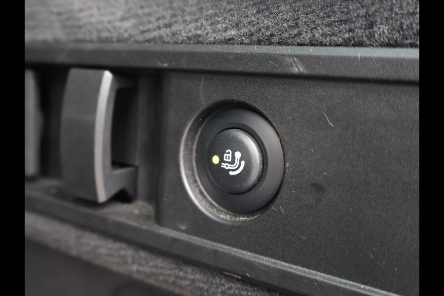 BMW 3 Serie Touring 320d HIGH EXECUTIVE SPORTLINE 190 PK AUT. *ALPINWEISS* + ELEK. TREKHAAK | LASER LED | 18 INCH | STOEL/STUURWIELVERW.