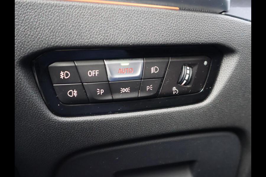 BMW 3 Serie Touring 320d HIGH EXECUTIVE SPORTLINE 190 PK AUT. *ALPINWEISS* + ELEK. TREKHAAK | LASER LED | 18 INCH | STOEL/STUURWIELVERW.