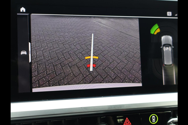 BMW 3 Serie Touring 320d HIGH EXECUTIVE SPORTLINE 190 PK AUT. *ALPINWEISS* + ELEK. TREKHAAK | LASER LED | 18 INCH | STOEL/STUURWIELVERW.