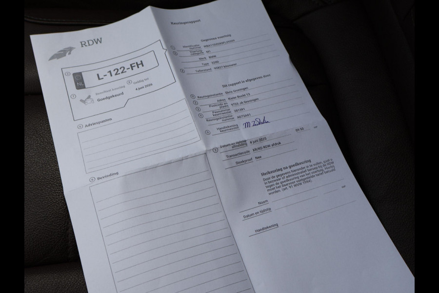 BMW 3 Serie Touring 320d HIGH EXECUTIVE SPORTLINE 190 PK AUT. *ALPINWEISS* + ELEK. TREKHAAK | LASER LED | 18 INCH | STOEL/STUURWIELVERW.