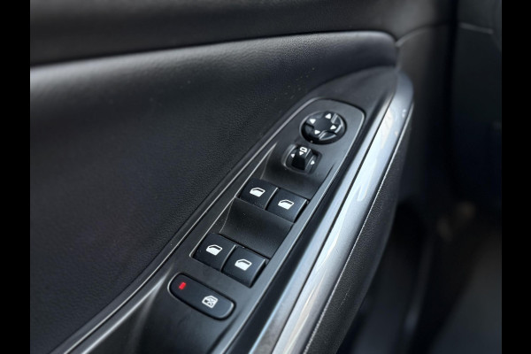 Opel Grandland X 1.2 Turbo Ultimate Navi|Camera|Carplay|Clima|Cruise|D-riem v.v in 2025|Trekhaak|N.A.P|APK tot 11-2026