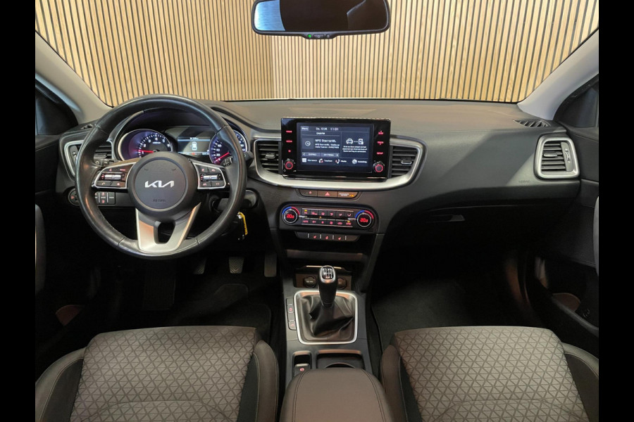 Kia Ceed Sportswagon 1.5 T-GDi DynamicLine|160PK|AFN. TREKHK|APPLE CARPLAY+ANDROID|STOEL+STUURVERW|CAMERA|CLIMA+CRUISE|1e EIG|INCL