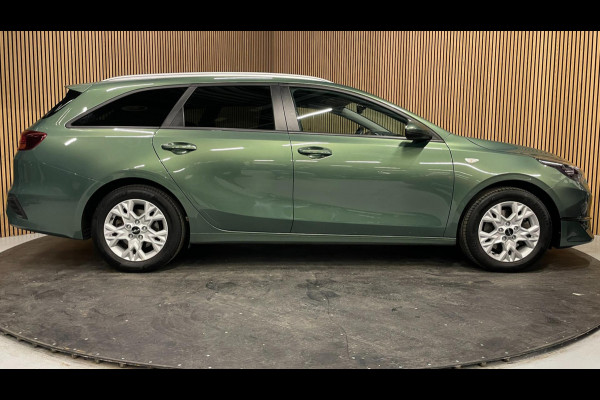 Kia Ceed Sportswagon 1.5 T-GDi DynamicLine|160PK|AFN. TREKHK|APPLE CARPLAY+ANDROID|STOEL+STUURVERW|CAMERA|CLIMA+CRUISE|1e EIG|INCL