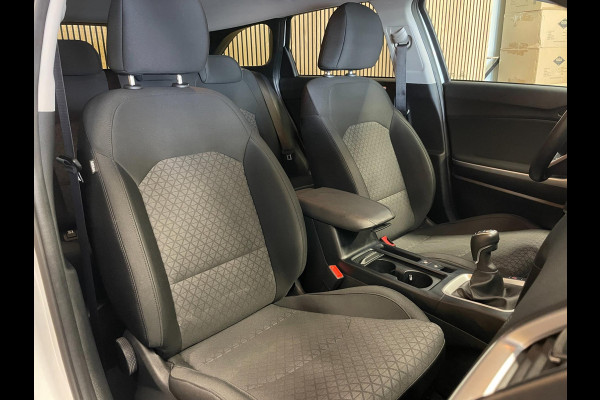 Kia Ceed Sportswagon 1.5 T-GDi DynamicLine|160PK|AFN. TREKHK|APPLE CARPLAY+ANDROID|STOEL+STUURVERW|CAMERA|CLIMA+CRUISE|1e EIG|INCL