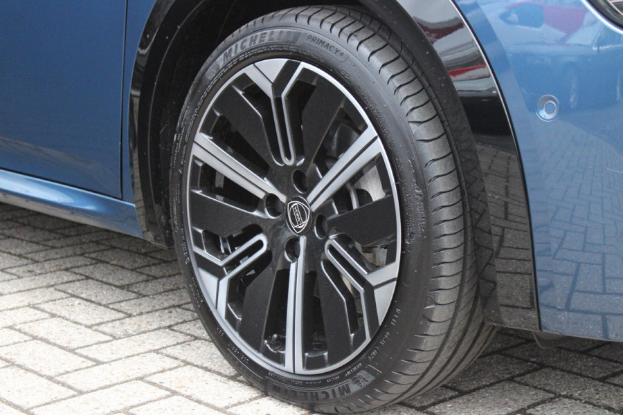 Lancia Ypsilon EDIZIONE CASSINA LIMITATA 156PK 51 kWh | WARMTEPOMP! | 3-FASE! | DRAADLOOS APPLE CARPLAY/ANDROID AUTO | DRAADLOOS TELEFOONLADER | CAMERA VOOR + ACHTER | KEYLESS ENTRY/START | DODEHOEK DETECTIE | ELEKTRISCH BEDIENBARE BESTUUDERSSTOEL MET MASSAGE FUNCTIE | ADAPTIVE CRUISE CONTROL | STOEL VERWARMING | NAVIGATIE | DAB+ RADIO |