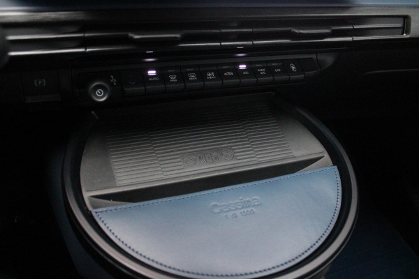 Lancia Ypsilon EDIZIONE CASSINA LIMITATA 156PK 51 kWh | WARMTEPOMP! | 3-FASE! | DRAADLOOS APPLE CARPLAY/ANDROID AUTO | DRAADLOOS TELEFOONLADER | CAMERA VOOR + ACHTER | KEYLESS ENTRY/START | DODEHOEK DETECTIE | ELEKTRISCH BEDIENBARE BESTUUDERSSTOEL MET MASSAGE FUNCTIE | ADAPTIVE CRUISE CONTROL | STOEL VERWARMING | NAVIGATIE | DAB+ RADIO |