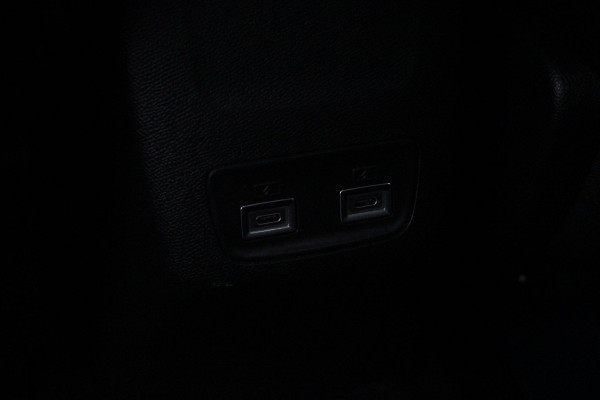 Lancia Ypsilon EDIZIONE CASSINA LIMITATA 156PK 51 kWh | WARMTEPOMP! | 3-FASE! | DRAADLOOS APPLE CARPLAY/ANDROID AUTO | DRAADLOOS TELEFOONLADER | CAMERA VOOR + ACHTER | KEYLESS ENTRY/START | DODEHOEK DETECTIE | ELEKTRISCH BEDIENBARE BESTUUDERSSTOEL MET MASSAGE FUNCTIE | ADAPTIVE CRUISE CONTROL | STOEL VERWARMING | NAVIGATIE | DAB+ RADIO |