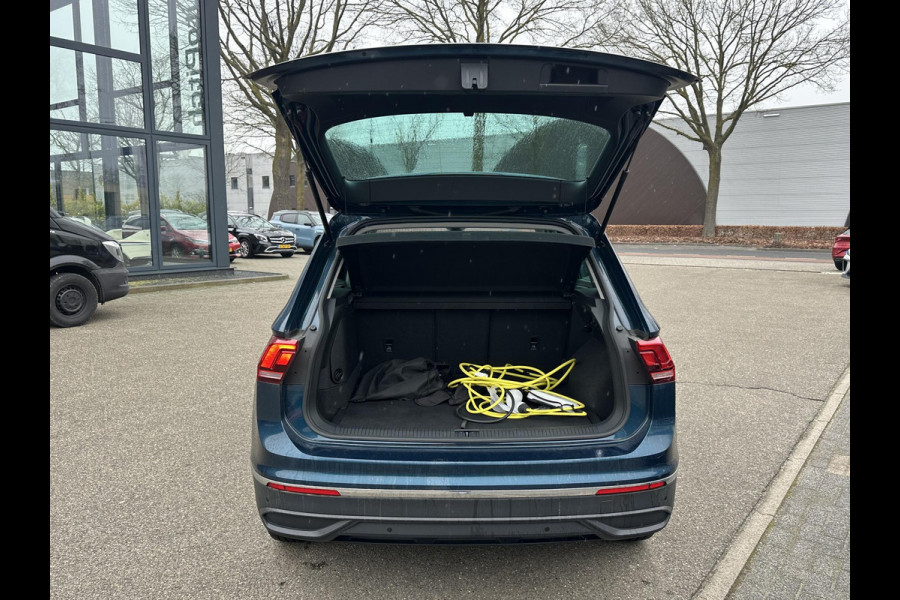 Volkswagen Tiguan 1.4 TSI eHybrid PHEV ADAPTIVE CRUISE CONTROL| PANO| STOEL + STUURVERWARMING| 360 CAMERA| PARKEER ASSISTENT| RIJKLAARPRIJS INCL. 12 MND BOVAG GARANTIE