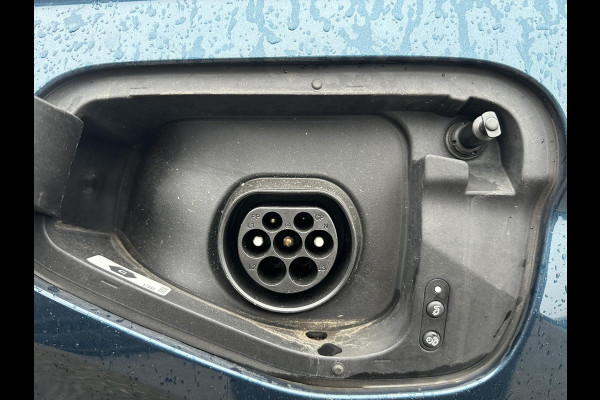 Volkswagen Tiguan 1.4 TSI eHybrid PHEV ADAPTIVE CRUISE CONTROL| PANO| STOEL + STUURVERWARMING| 360 CAMERA| PARKEER ASSISTENT| RIJKLAARPRIJS INCL. 12 MND BOVAG GARANTIE