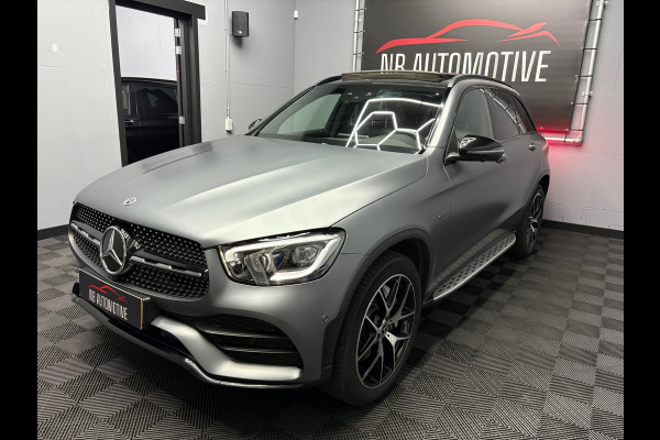 Mercedes-Benz GLC 300e 4MATIC Business Solution AMG