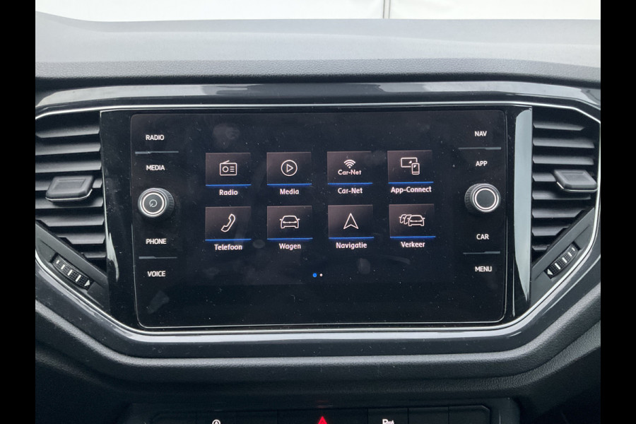 Volkswagen T-Roc 1.5 TSI R-Line Automaat Trekhaak Carplay Adap.Cruise Keyless Led NL-Auto Hoogzitter!