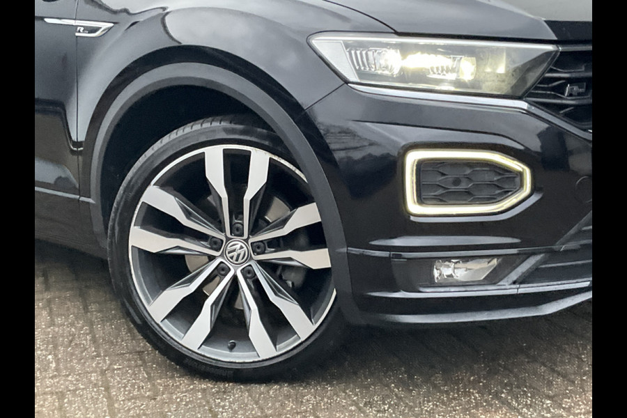 Volkswagen T-Roc 1.5 TSI R-Line Automaat Trekhaak Carplay Adap.Cruise Keyless Led NL-Auto Hoogzitter!