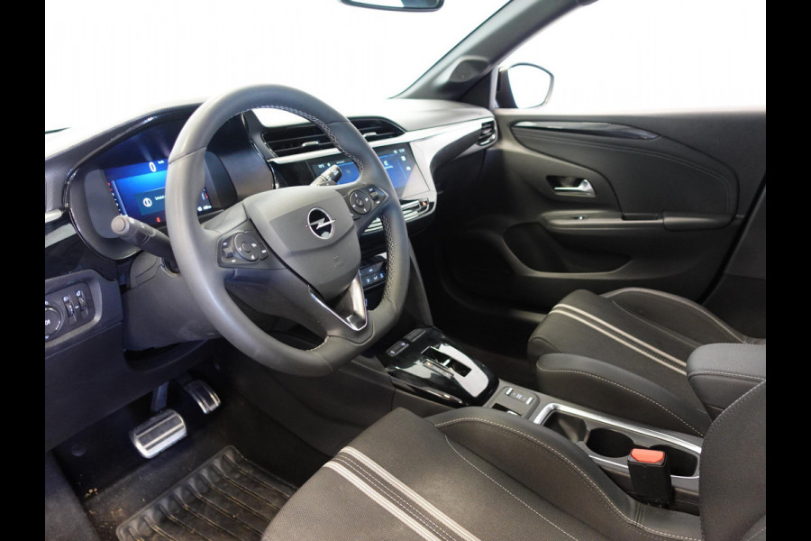 Opel Corsa 1.2 Turbo 100pk Hybrid GS Automaat Navigatie Apple Carplay/Android Auto Camera Parkeersensoren Cruise Control Dodehoek assistent Airco Lichtmetalen velgen Virtual Cockpit Getinte ramen