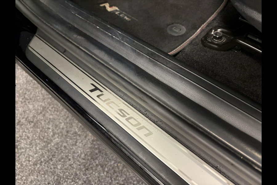 Hyundai Tucson 1.6 T-GDI PHEV Premium 4WD*Panoramadak*Stoelverwarming*Stoelairco*Cruise-Control*Carplay*Camera*