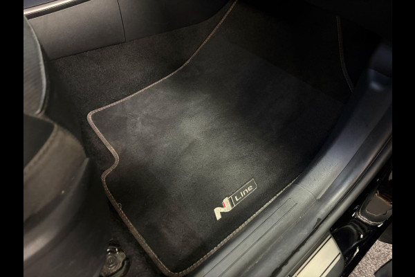 Hyundai Tucson 1.6 T-GDI PHEV Premium 4WD*Panoramadak*Stoelverwarming*Stoelairco*Cruise-Control*Carplay*Camera*