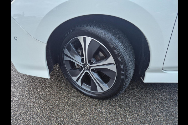 Nissan Leaf Tekna 40 kWh ProPilot SOH 86,8%, half leder, NAP