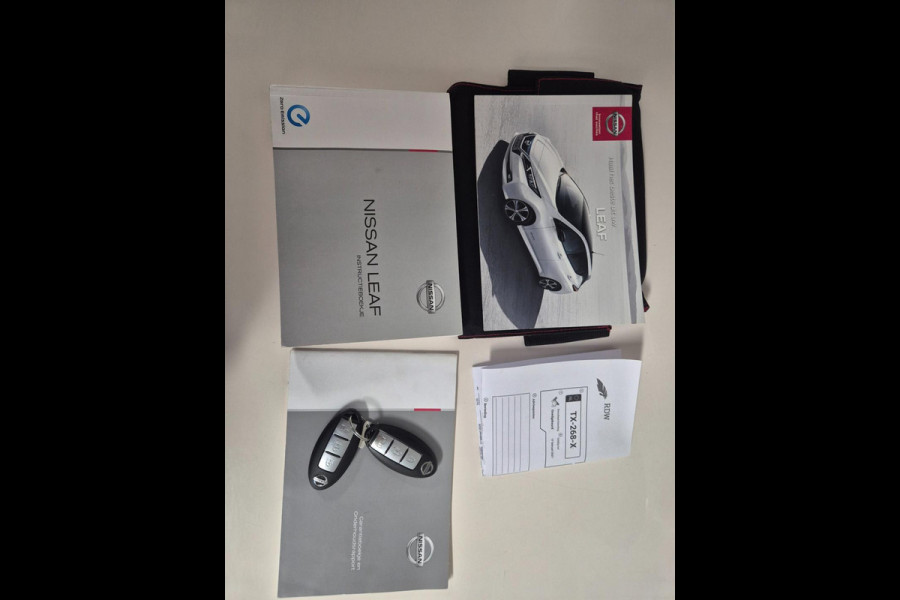 Nissan Leaf Tekna 40 kWh ProPilot SOH 86,8%, half leder, NAP