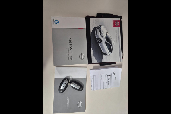 Nissan Leaf Tekna 40 kWh ProPilot SOH 86,8%, half leder, NAP