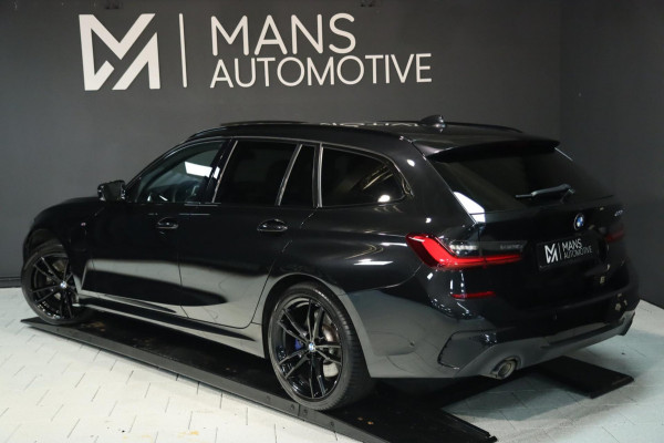 BMW 3 Serie Touring 330e M Sport / PANO / LIVE COCKPIT / CAMERA / DEALER SERVICE / STOELVERW