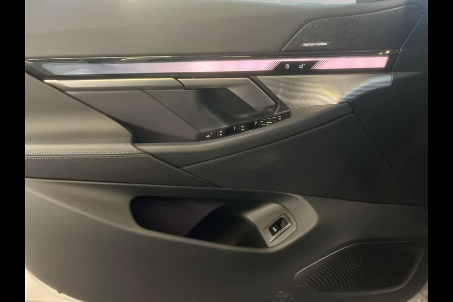 BMW 5 Serie Touring 530e M Sport ** LED, NAVI+, LEDER/ALC, PANORAMA, TREKH, H&K SOUND, 19-inch LMV ** 1e EIG - Ex BMW-AG ** ** INFORMEER OOK NAAR ONZE AANTREKKELIJKE FINANCIAL-LEASE TARIEVEN **