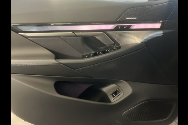 BMW 5 Serie Touring 530e M Sport ** LED, NAVI+, LEDER/ALC, PANORAMA, TREKH, H&K SOUND, 19-inch LMV ** 1e EIG - Ex BMW-AG ** ** INFORMEER OOK NAAR ONZE AANTREKKELIJKE FINANCIAL-LEASE TARIEVEN **