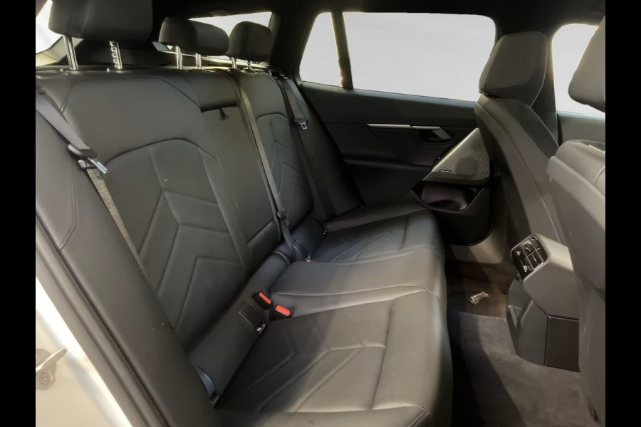 BMW 5 Serie Touring 530e M Sport ** LED, NAVI+, LEDER/ALC, PANORAMA, TREKH, H&K SOUND, 19-inch LMV ** 1e EIG - Ex BMW-AG ** ** INFORMEER OOK NAAR ONZE AANTREKKELIJKE FINANCIAL-LEASE TARIEVEN **