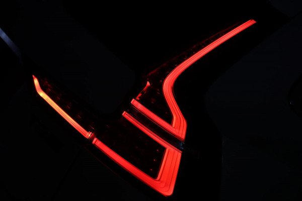 Volvo V60 2.0 T8 AWD Inscription / PANO / HK / MEMORY / ACC / KEYLESS / CAMERA