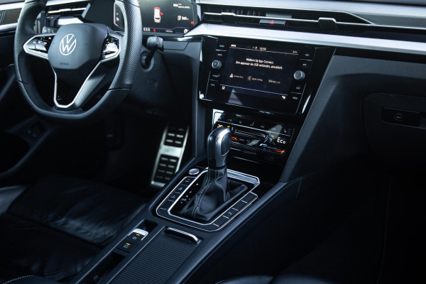 Volkswagen Arteon 1.4 TSI eHybrid R-Line Business CARPLAY / LEER / CAMERA / MEMMORY / LED / STOELVERWARMING