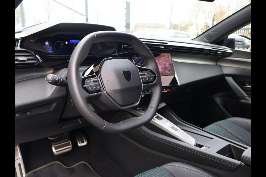 Peugeot E-308 FIRST EDITION GT EV 54 KWH + STUUR/STOELVERW. | ADAPTIVE CRUISE | CARPLAY | STANDKACHEL | CAMERA