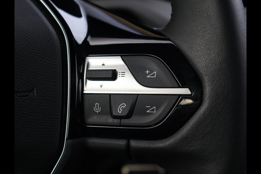 Peugeot E-308 FIRST EDITION GT EV 54 KWH + STUUR/STOELVERW. | ADAPTIVE CRUISE | CARPLAY | STANDKACHEL | CAMERA