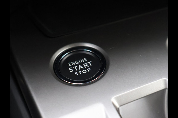 Peugeot E-308 FIRST EDITION GT EV 54 KWH + STUUR/STOELVERW. | ADAPTIVE CRUISE | CARPLAY | STANDKACHEL | CAMERA