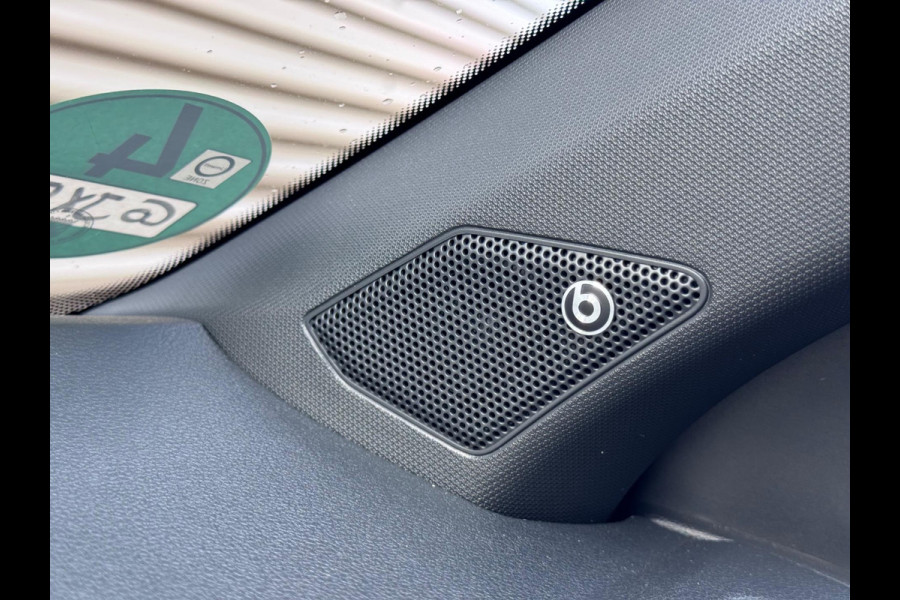 Volkswagen T-Roc 2.0 TSI 4Motion R Pano/Leer/Akra/Keyless