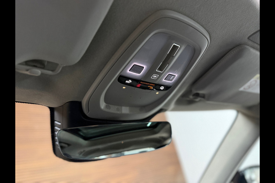 Volvo XC90 T8 Recharge AWD Ultimate Bright | Facelift |Pano | 7p | H/K Premium Sound | Massage | Licht Pakket | Winter Pakket