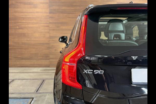 Volvo XC90 T8 Recharge AWD Ultimate Bright | Facelift |Pano | 7p | H/K Premium Sound | Massage | Licht Pakket | Winter Pakket