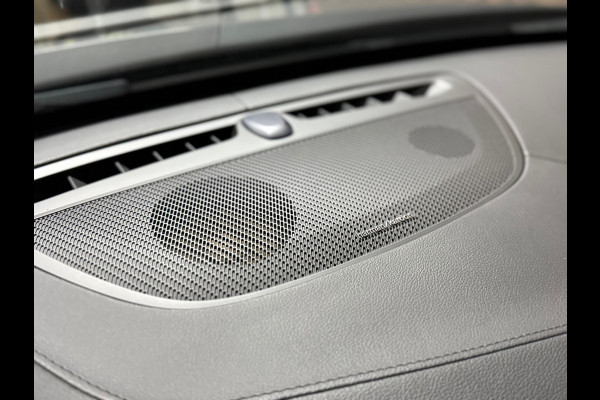 Volvo XC90 T8 Recharge AWD Ultimate Bright | Facelift |Pano | 7p | H/K Premium Sound | Massage | Licht Pakket | Winter Pakket
