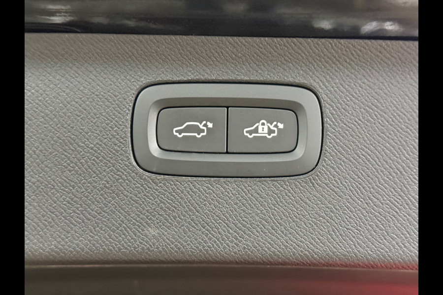 Volvo XC90 T8 Recharge AWD Ultimate Bright | Facelift |Pano | 7p | H/K Premium Sound | Massage | Licht Pakket | Winter Pakket