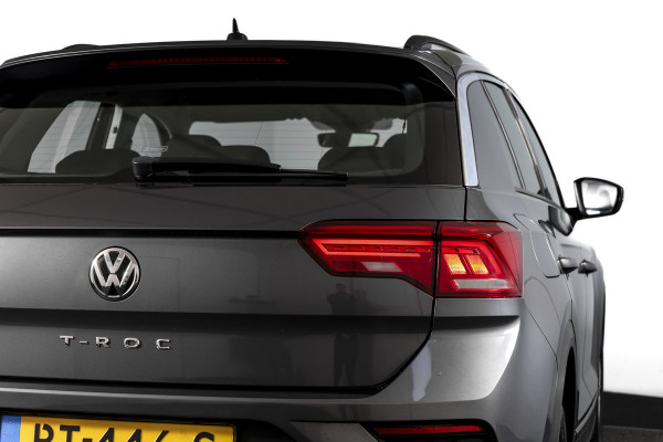 Volkswagen T-Roc 1.5 TSI Style 150 PK Orig. NL | Afn. Trekhaak | Adapt. Cruise | PDC | NAV + App. Connect | ECC | LM 16" |