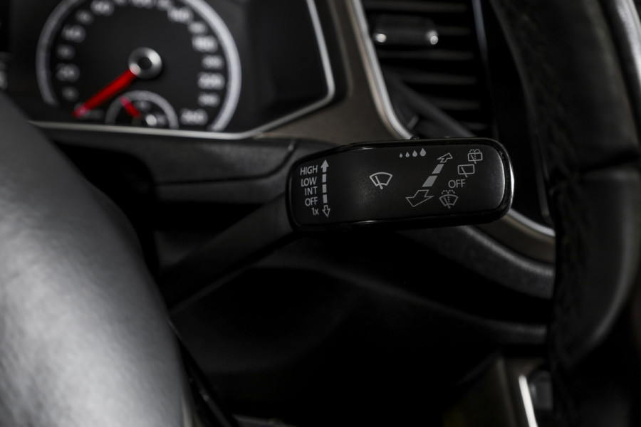 Volkswagen T-Roc 1.5 TSI Style 150 PK Orig. NL | Afn. Trekhaak | Adapt. Cruise | PDC | NAV + App. Connect | ECC | LM 16" |